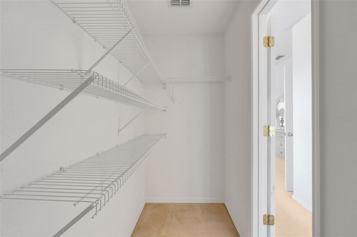 Image No.33-6 Bed House for sale