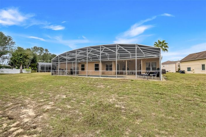 Image No.44-6 Bed House for sale