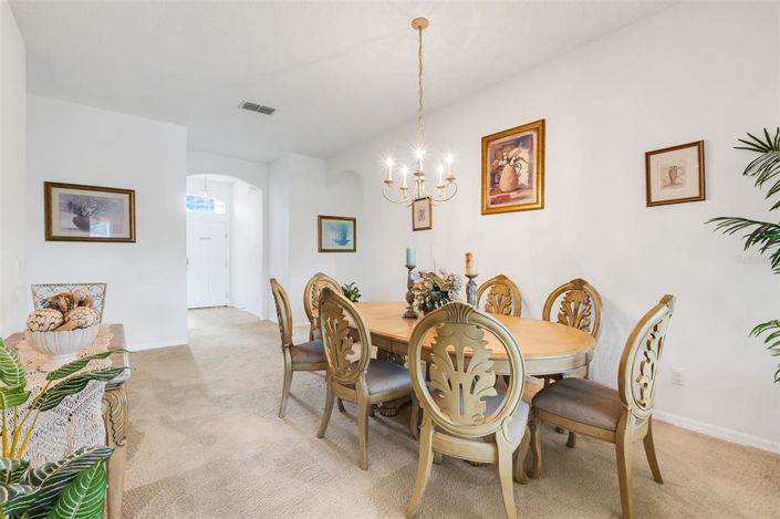 Image No.9-6 Bed House for sale