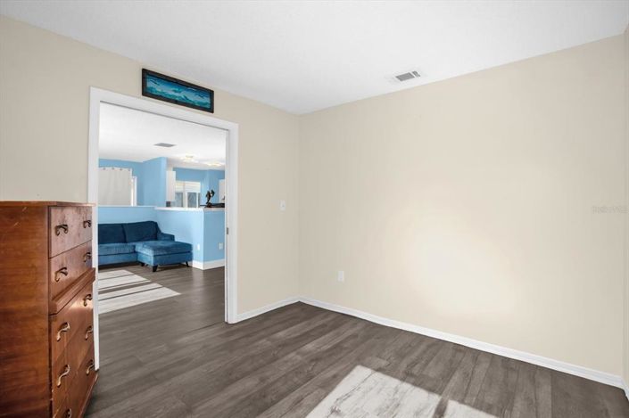 Image No.20-2 Bed Apartment for sale