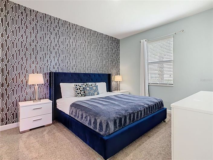 Image No.37-8 Bed House for sale