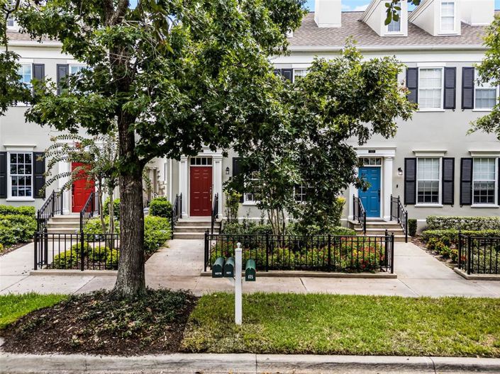 Image No.2-Maison de ville de 4 chambres à vendre à Saint John