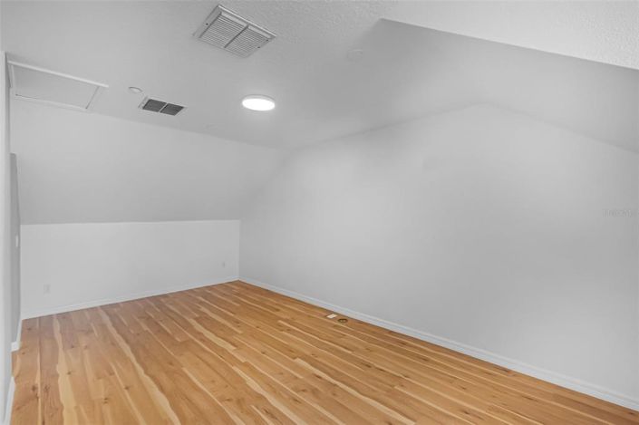 Image No.33-Maison de ville de 4 chambres à vendre à Saint John