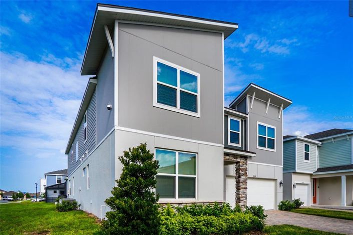 Image No.2-Maison de 10 chambres à vendre à Saint John