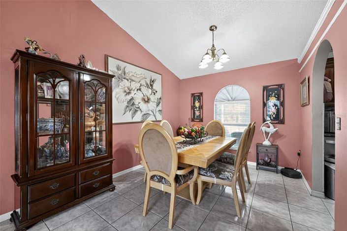 Image No.21-3 Bed House for sale