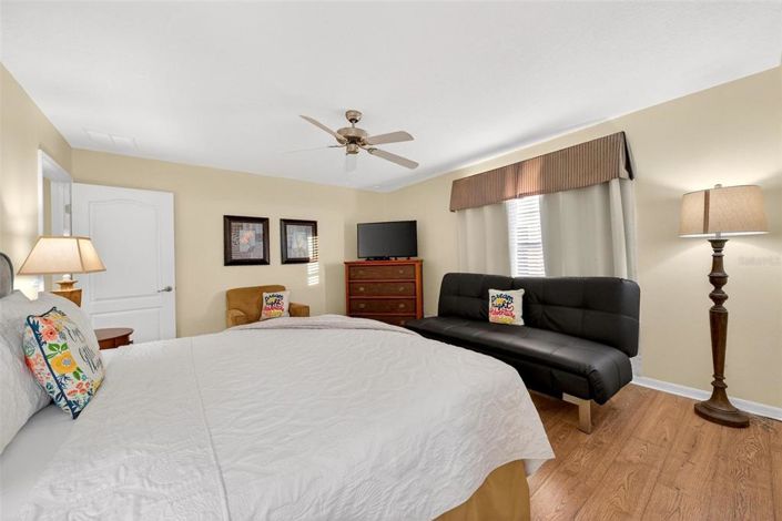 Image No.20-Maison de ville de 4 chambres à vendre à Saint John