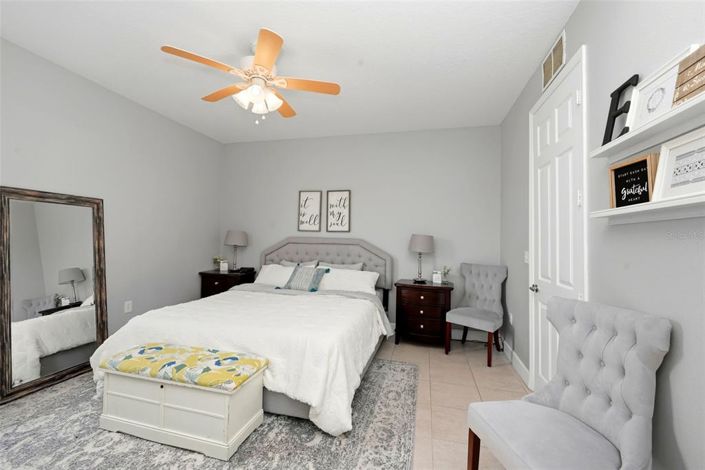 Image No.17-Maison de ville de 4 chambres à vendre à Saint John