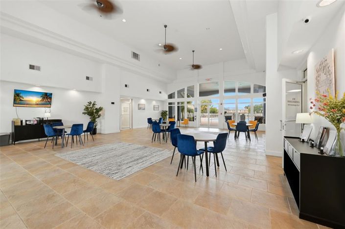 Image No.34-Maison de ville de 4 chambres à vendre à Saint John