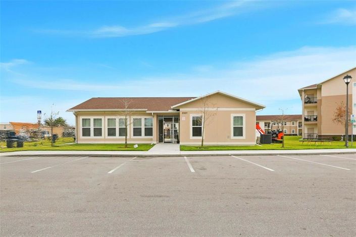 Image No.42-Maison de ville de 4 chambres à vendre à Saint John