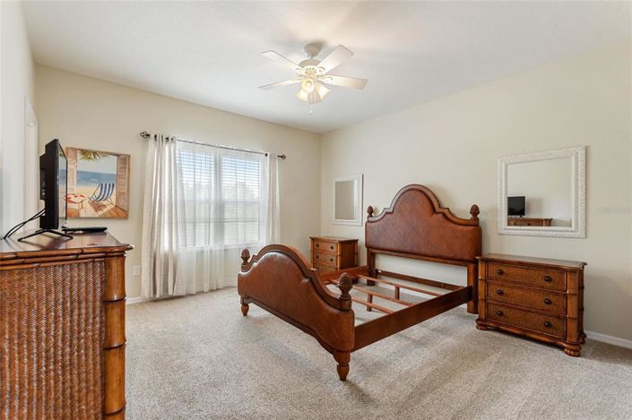 Image No.35-5 Bed House for sale