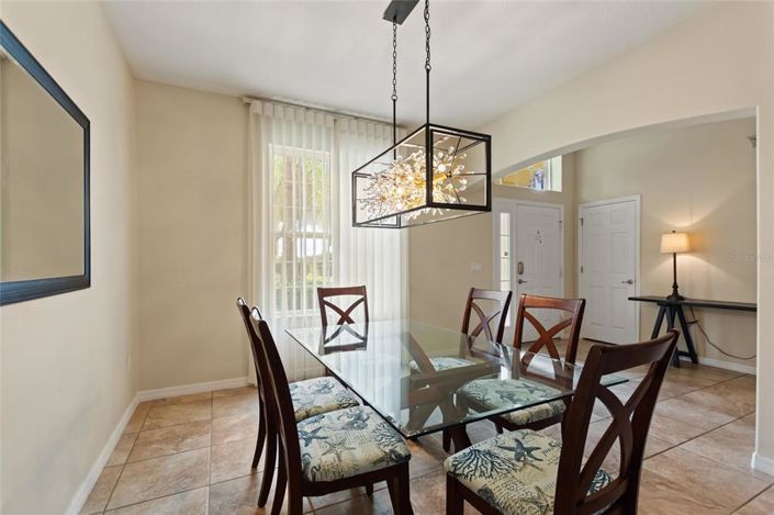 Image No.5-5 Bed House for sale