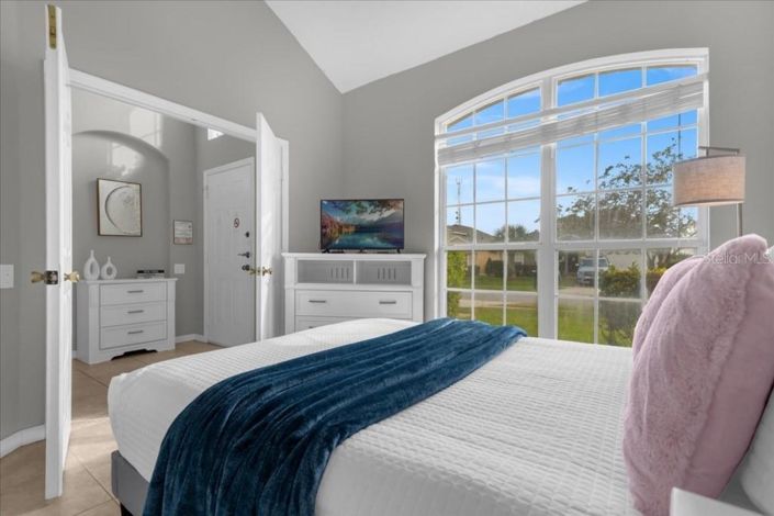 Image No.26-5 Bed House for sale