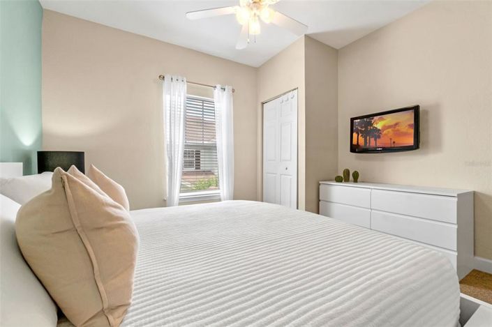 Image No.14-3 Bed Townhouse for sale