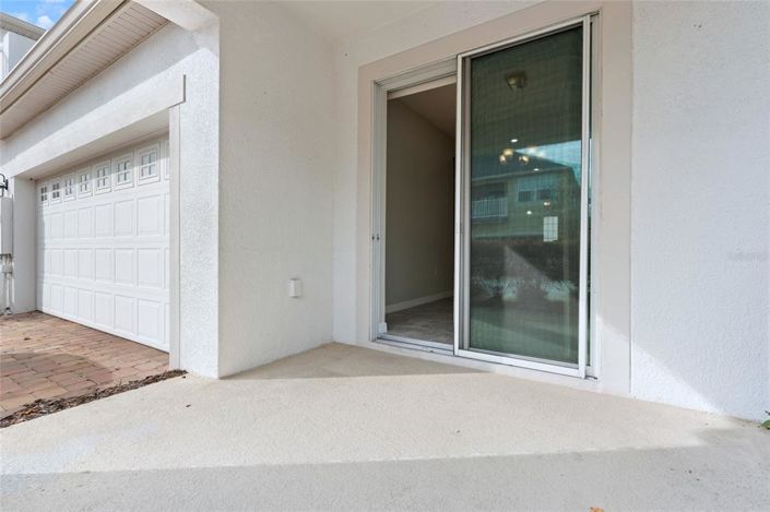 Image No.17-3 Bed Townhouse for sale