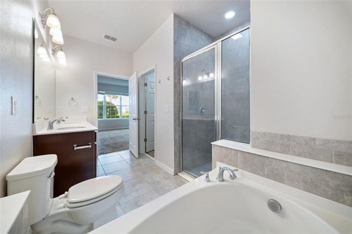 Image No.23-3 Bed Townhouse for sale