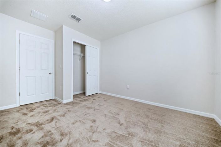 Image No.30-3 Bed Townhouse for sale