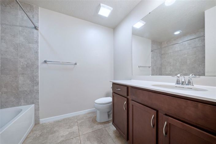 Image No.31-3 Bed Townhouse for sale