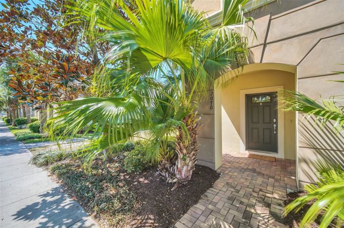 Image No.3-5 Bed Townhouse for sale