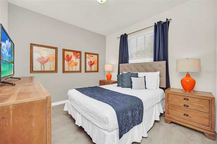 Image No.33-5 Bed Townhouse for sale