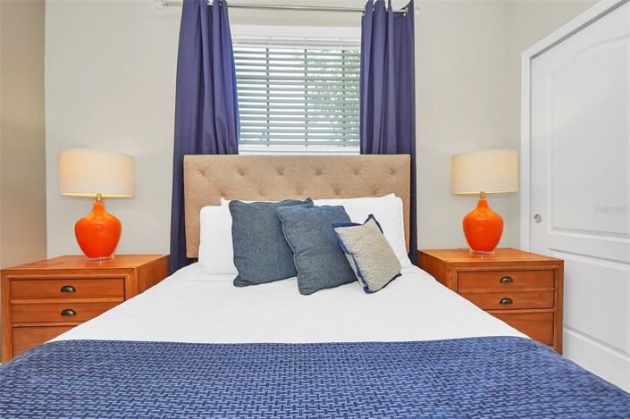 Image No.34-5 Bed Townhouse for sale