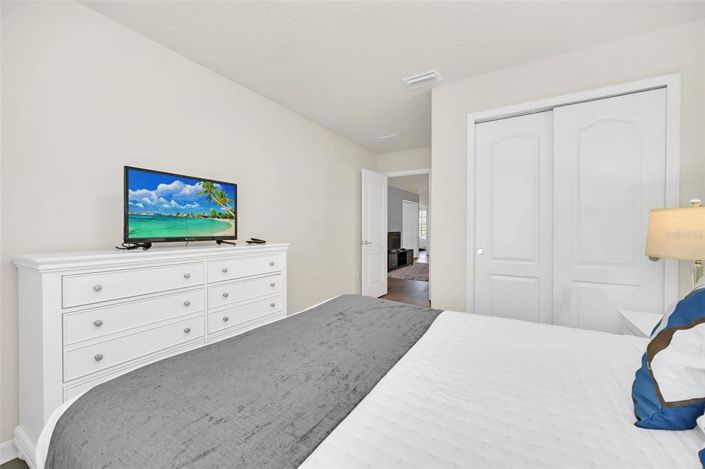 Image No.38-5 Bed Townhouse for sale