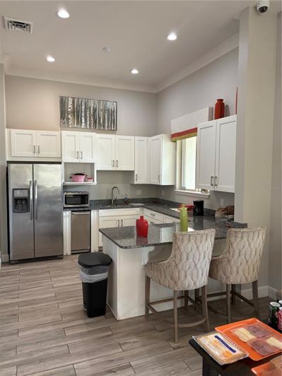 Image No.42-3 Bed House for sale