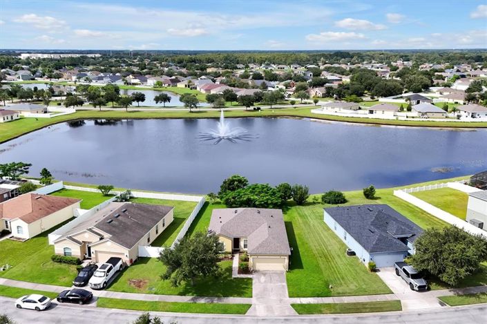 Image No.10-3 Bed House for sale