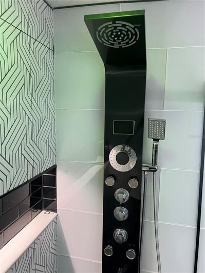 Image No.30-3 Bed Townhouse for sale