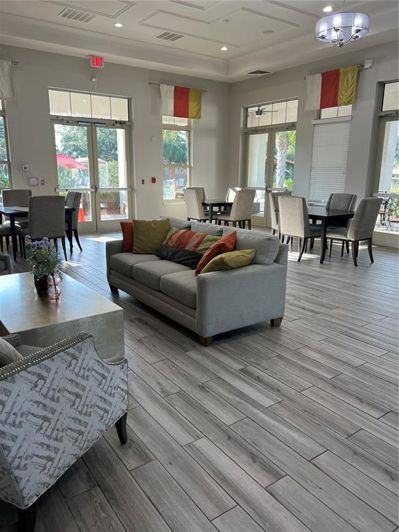 Image No.41-3 Bed Townhouse for sale