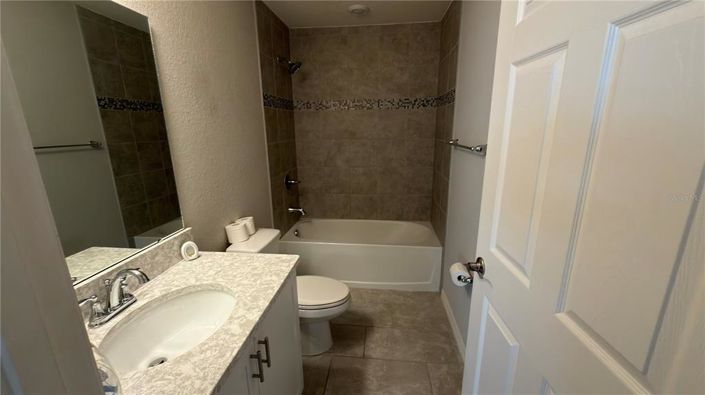 Image No.13-3 Bed House for sale