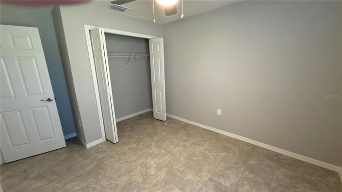 Image No.15-3 Bed House for sale