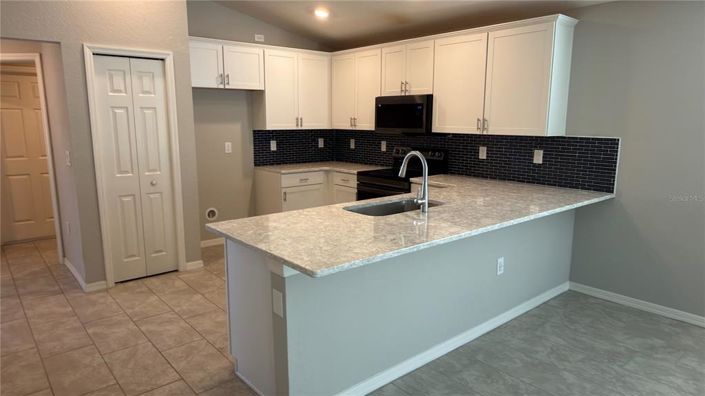 Image No.6-3 Bed House for sale