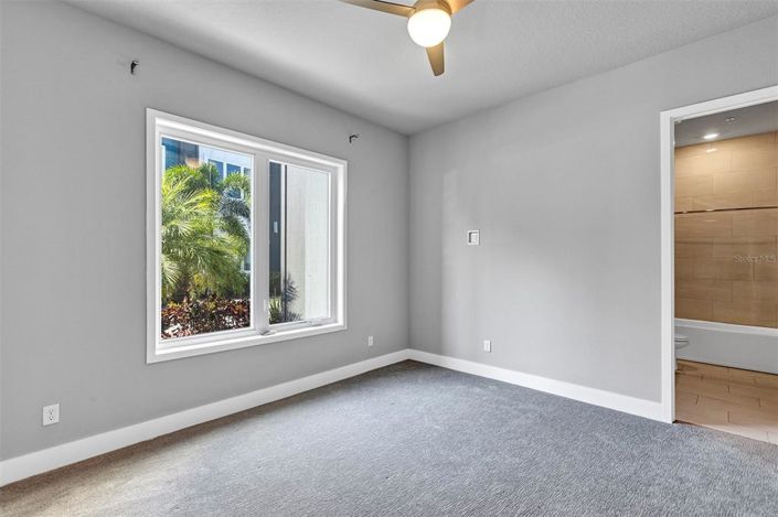 Image No.14-4 Bed Apartment for sale