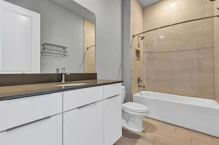 Image No.15-4 Bed Apartment for sale