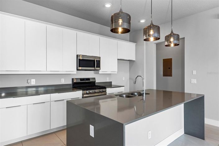 Image No.8-4 Bed Apartment for sale