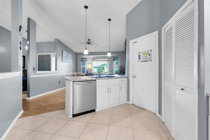 Image No.18-4 Bed House for sale