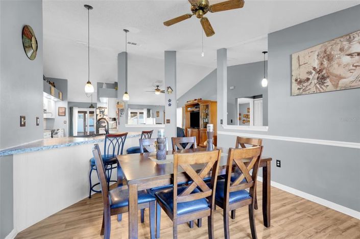 Image No.21-4 Bed House for sale