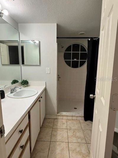 Image No.8-Appartement de 3 chambres à vendre à Saint John