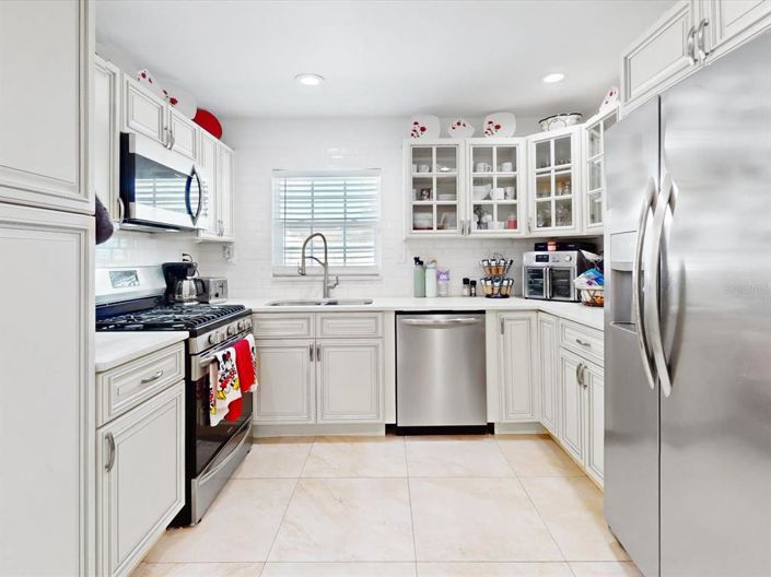 Image No.10-2 Bed House for sale