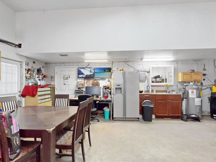 Image No.27-2 Bed House for sale