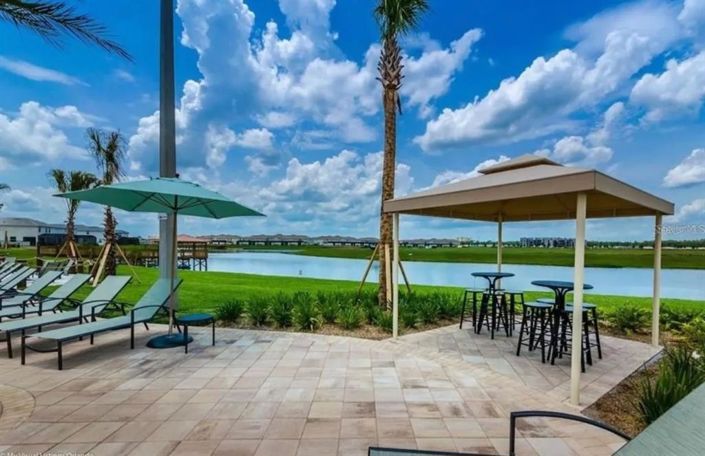 Image No.14-4 Bed Townhouse for sale