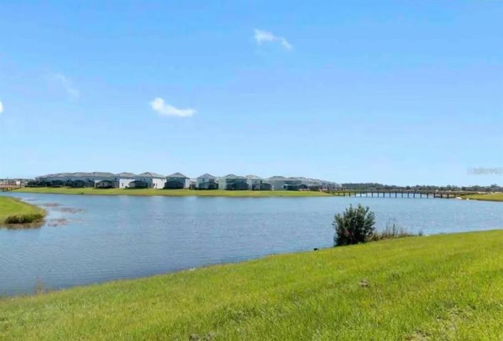 Image No.26-4 Bed Townhouse for sale