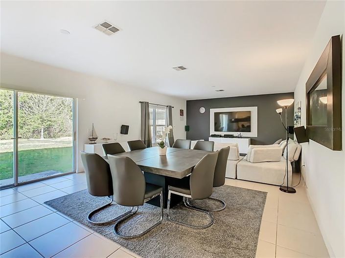 Image No.15-5 Bed House for sale