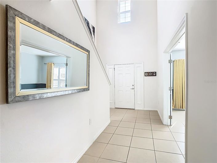 Image No.7-5 Bed House for sale