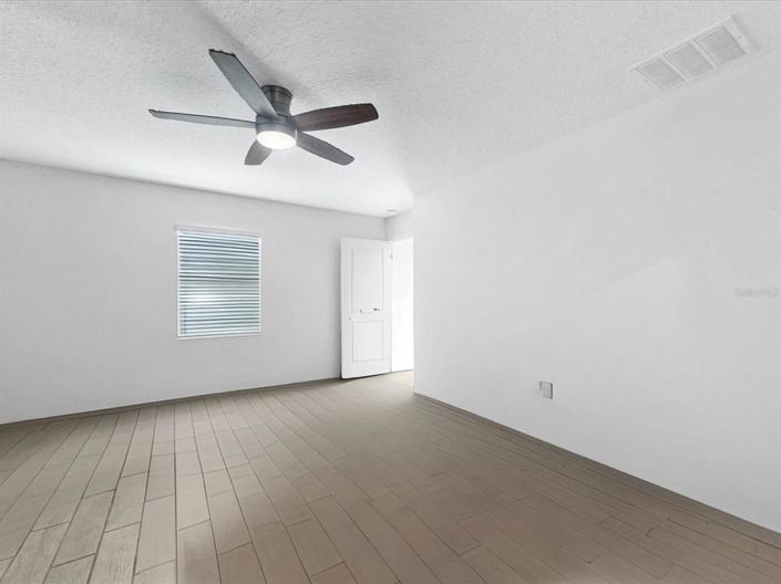 Image No.11-Maison de 5 chambres à vendre à Saint John