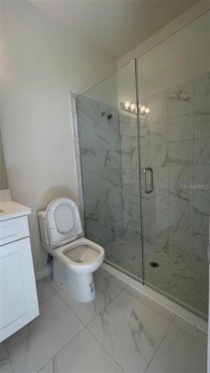 Image No.8-5 Bed House for sale