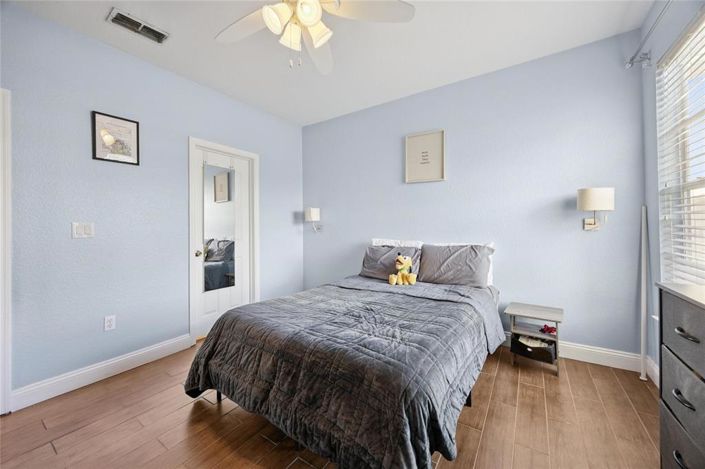 Image No.21-2 Bed Apartment for sale