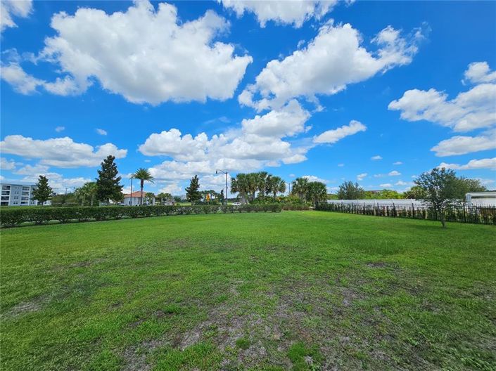 Image No.32-4 Bed House for sale