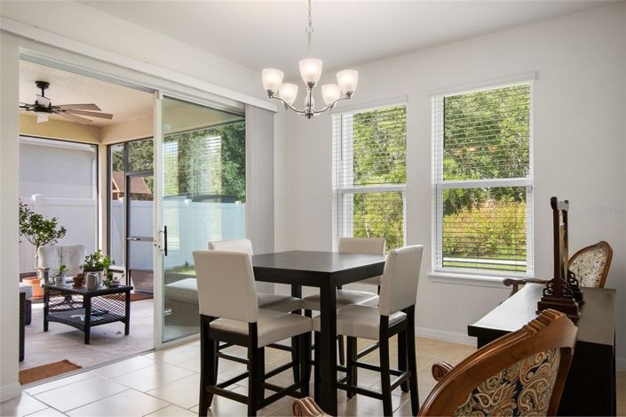 Image No.19-4 Bed House for sale