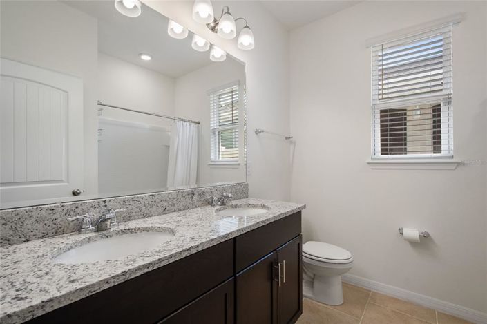 Image No.29-4 Bed House for sale